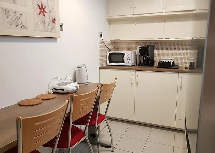 Errathens Apartments - Athens Center